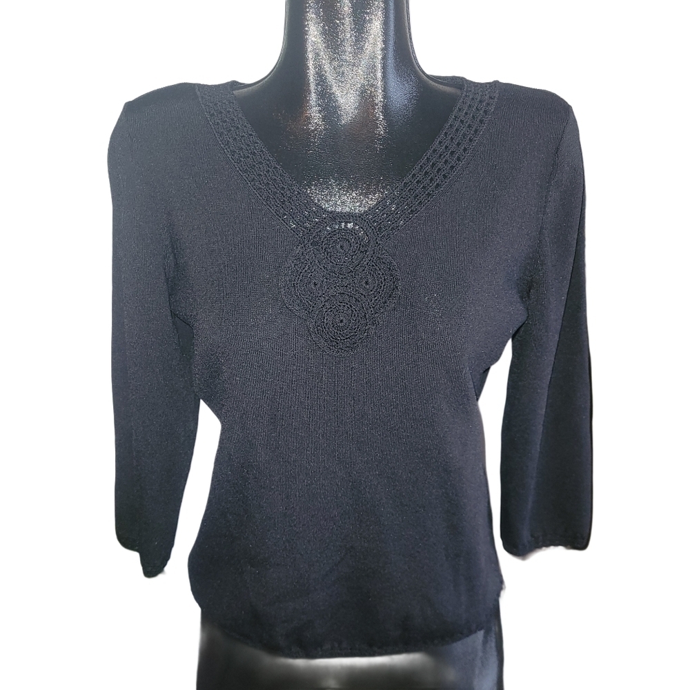 Nygard Collection Black Cropped Sleeve Sweater Size M